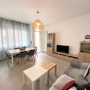 bonito-apartamento-en-el-centro-de-roses.topcostabravahotels.com/